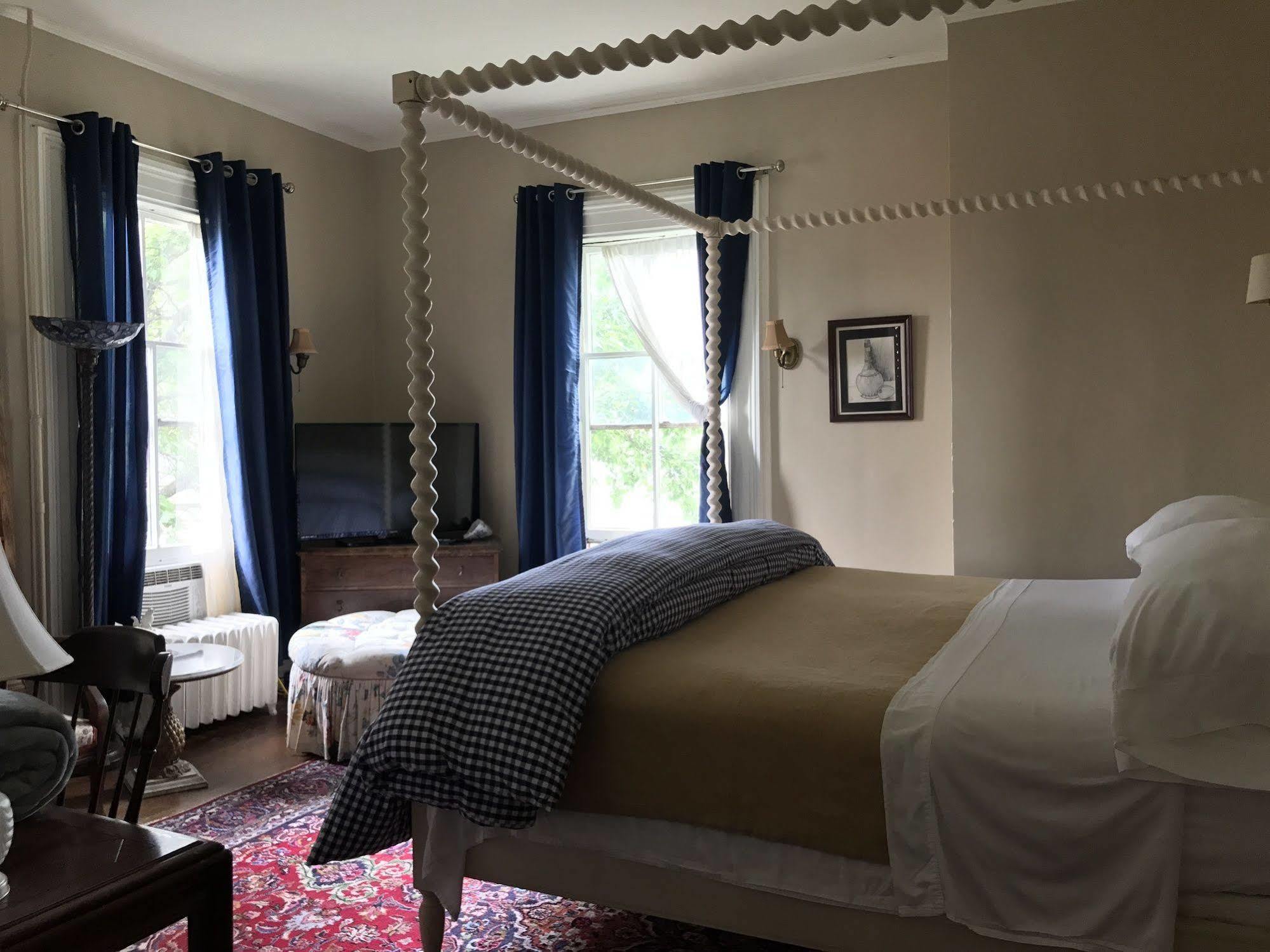 Hudson City Bed And Breakfast Ngoại thất bức ảnh